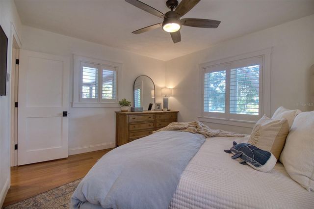 128 EDGEWATER TERRACE, Dunedin, FL 34698