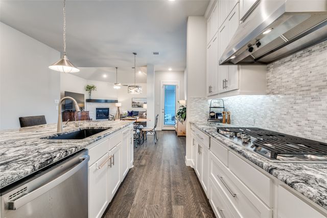 7400 EASLEY Drive, Mckinney, TX 75071