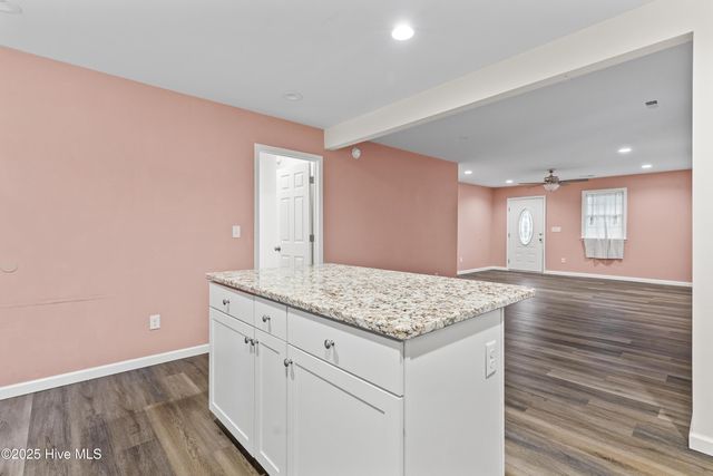 614 Saint Johns Church Road, Hampstead, NC 28443