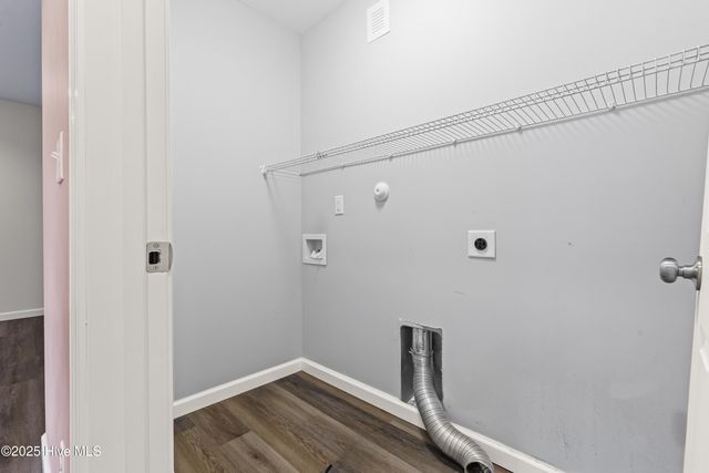 614 Saint Johns Church Road, Hampstead, NC 28443