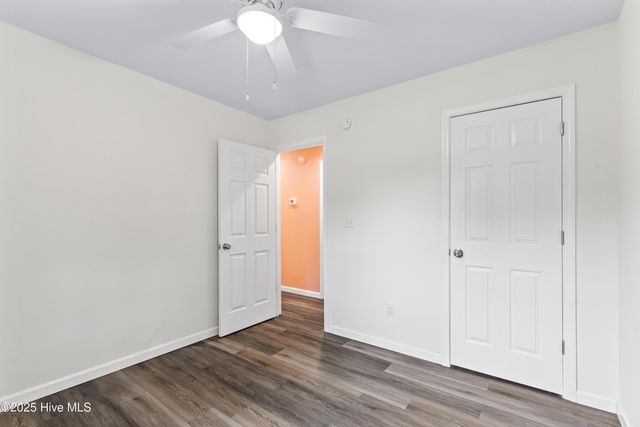614 Saint Johns Church Road, Hampstead, NC 28443