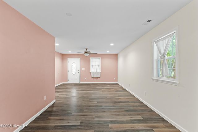 614 Saint Johns Church Road, Hampstead, NC 28443