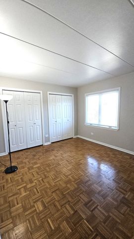 10840 S KILPATRICK Avenue 2NE, Oak Lawn, IL 60453