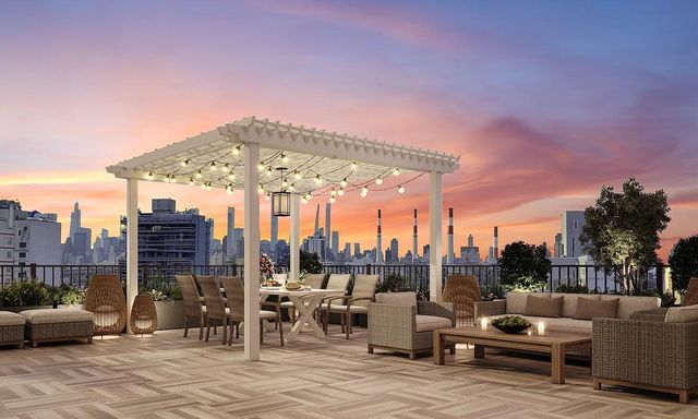3728 30th St Apt 5D, New York City, NY 11101