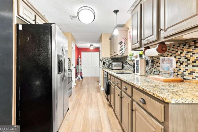 177 Pinebrook Drive, Waleska, GA 30183