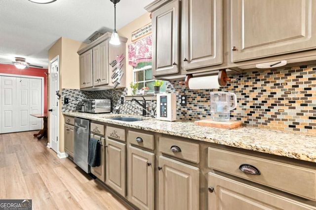 177 Pinebrook Drive, Waleska, GA 30183