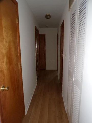 1067 Gilcrest Avenue, Columbus, OH 43207