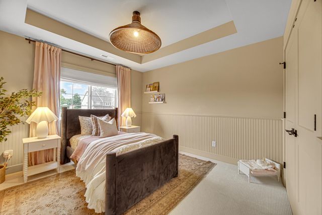 2400 Stirling Drive, Valparaiso, IN 46383