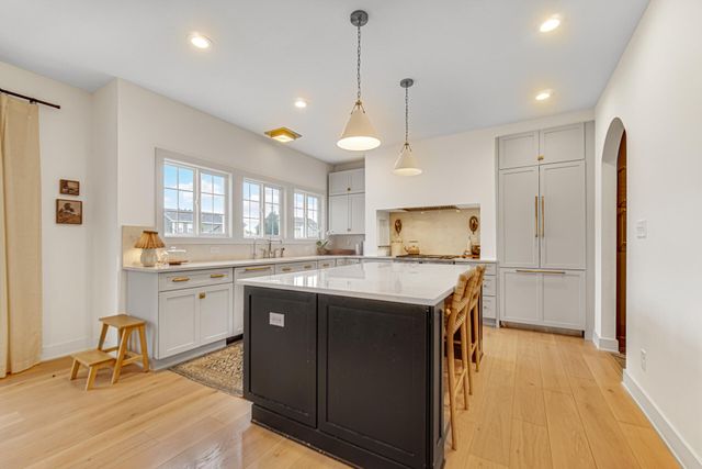 2400 Stirling Drive, Valparaiso, IN 46383