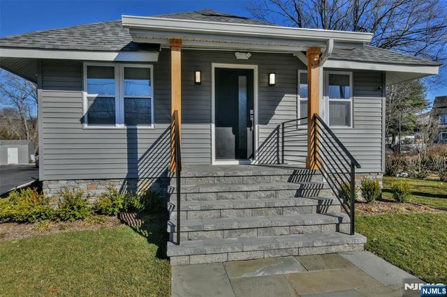 24 Grant Street, Ramsey, NJ 07446