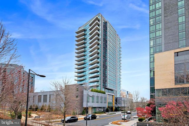 7887 Jones Branch Dr Unit 405, Mclean, VA 22102