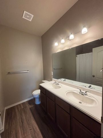 17440 Stacy, Lindale, TX 75771