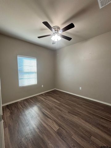 17440 Stacy, Lindale, TX 75771