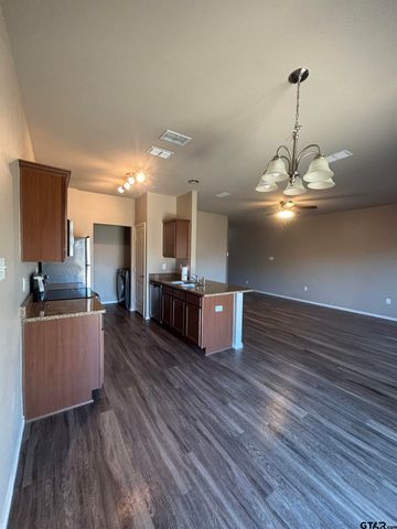 17440 Stacy, Lindale, TX 75771