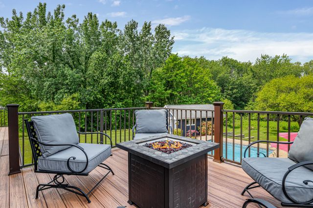 1856 N Rustic Drive, La Porte, IN 46350