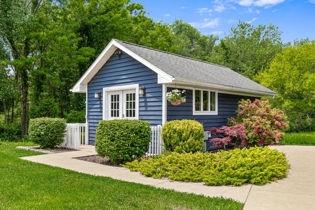 1856 N Rustic Drive, La Porte, IN 46350