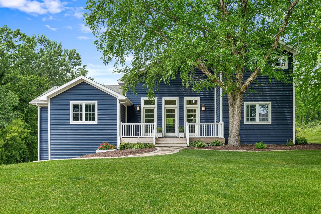 1856 N Rustic Drive, La Porte, IN 46350