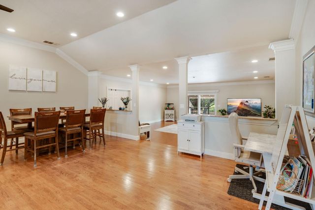 9160 Oak Ave, Orangevale, CA 95662