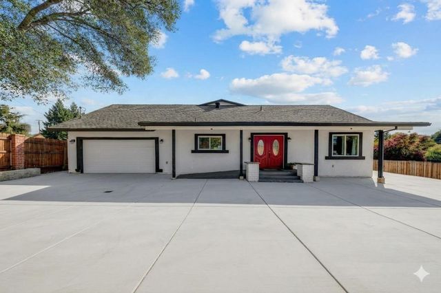 9160 Oak Ave, Orangevale, CA 95662