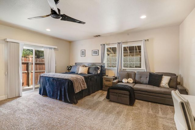 9160 Oak Ave, Orangevale, CA 95662