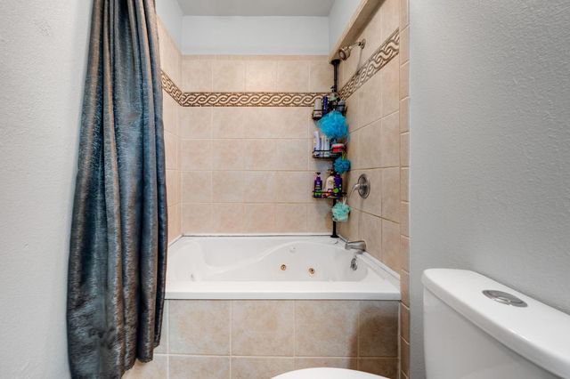 9160 Oak Ave, Orangevale, CA 95662
