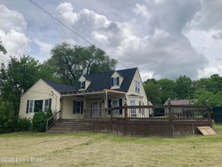 407 Pleasureville Rd, Pleasureville, KY 40057