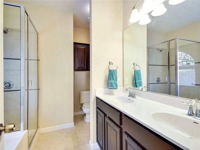 140 Moulins LN, Georgetown, TX 78626