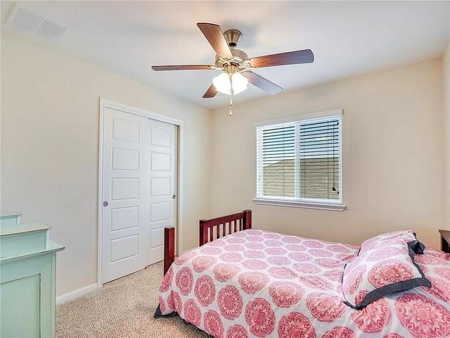 140 Moulins LN, Georgetown, TX 78626