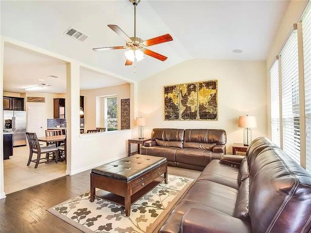 140 Moulins LN, Georgetown, TX 78626