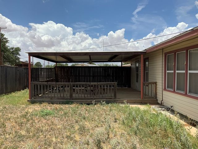 1126 S Katherine, Crane, TX 79731