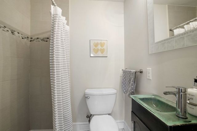 11 Tufts St 6, Cambridge, MA 02139