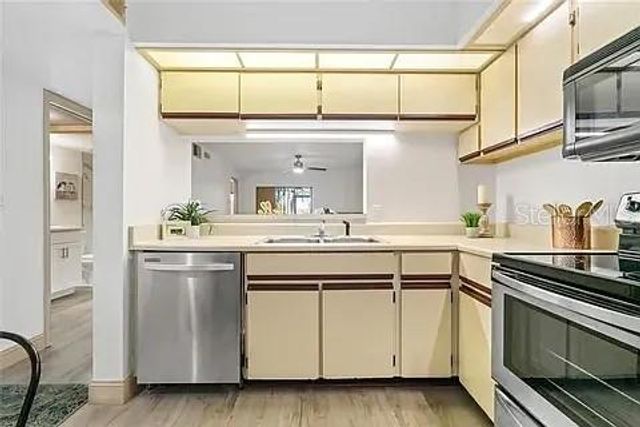 25107 NORTHLAKE DRIVE 25107, Sanford, FL 32773