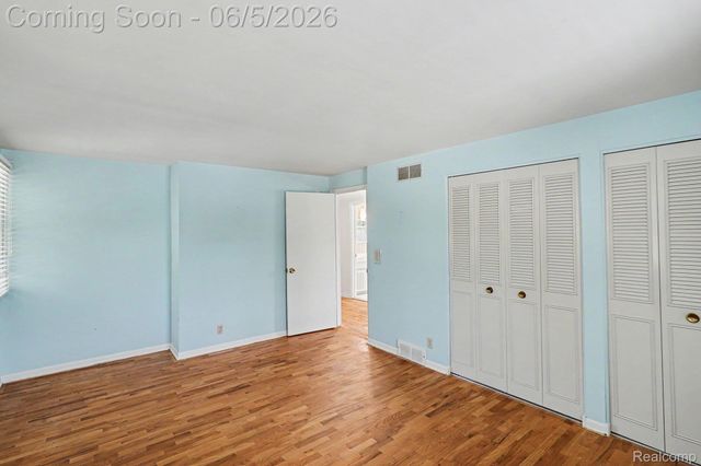 522 Old Bridge Road, Grand Blanc, MI 48439