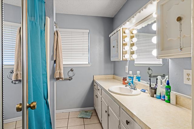 721 Water Crest Circle, Canton, TX 75103