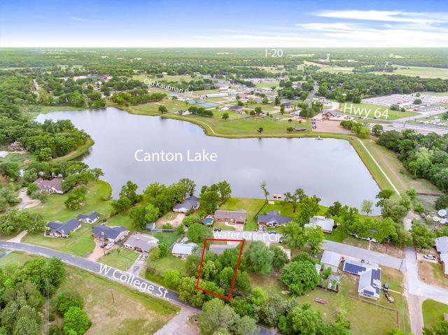 721 Water Crest Circle, Canton, TX 75103