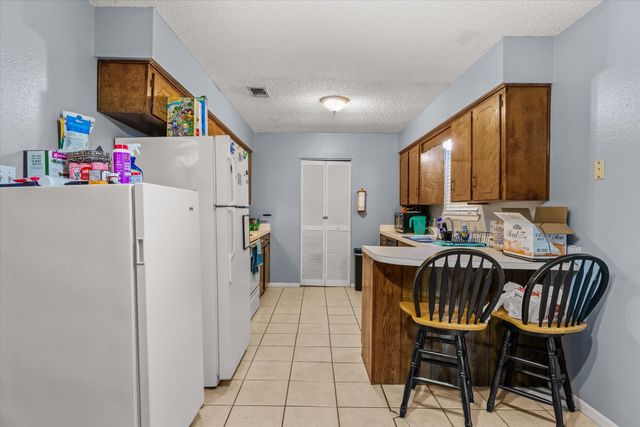 721 Water Crest Circle, Canton, TX 75103