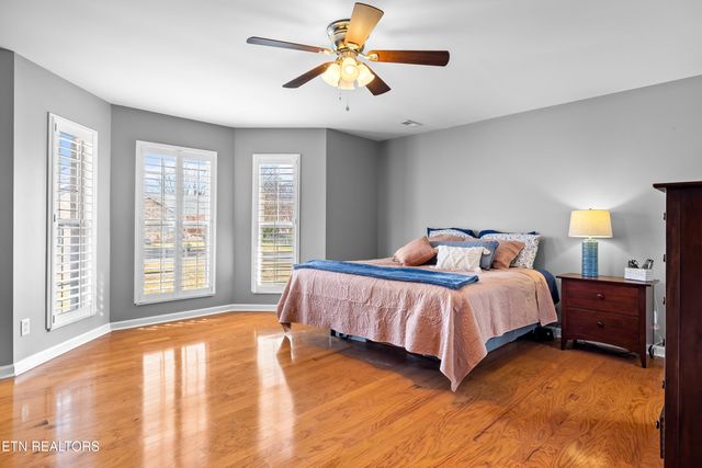 1213 N Wingate Way, Maryville, TN 37803