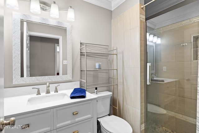 1213 N Wingate Way, Maryville, TN 37803