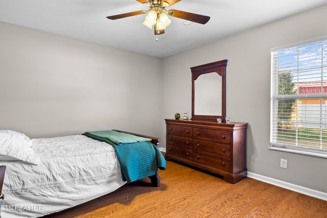 1213 N Wingate Way, Maryville, TN 37803