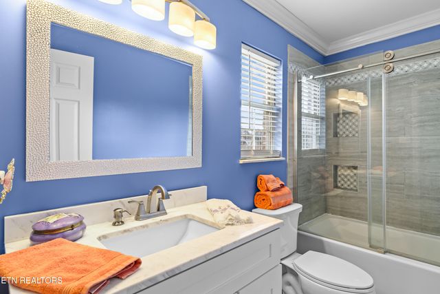 1213 N Wingate Way, Maryville, TN 37803