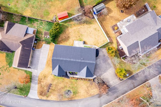 1213 N Wingate Way, Maryville, TN 37803