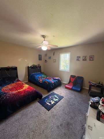 802 BELLINGHAM Drive, Huntington, IN 46750