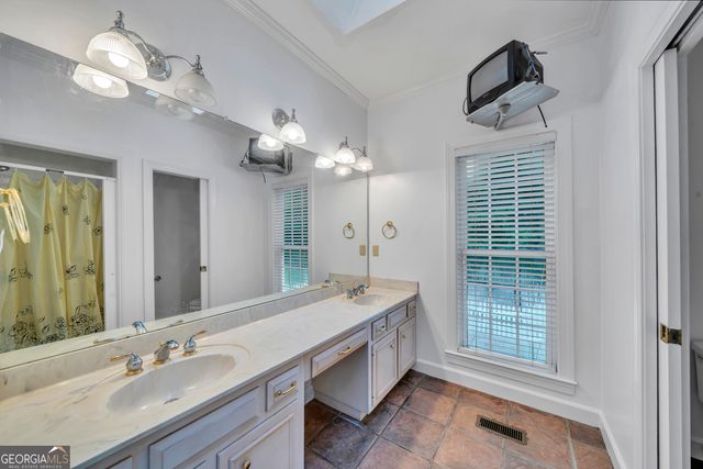 104 Westlake Circle, Americus, GA 31709