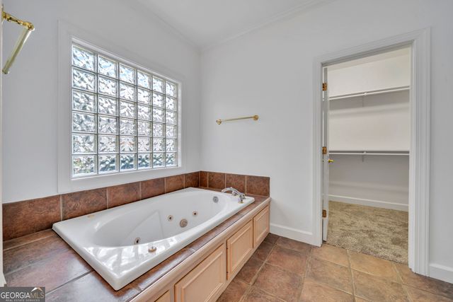 104 Westlake Circle, Americus, GA 31709