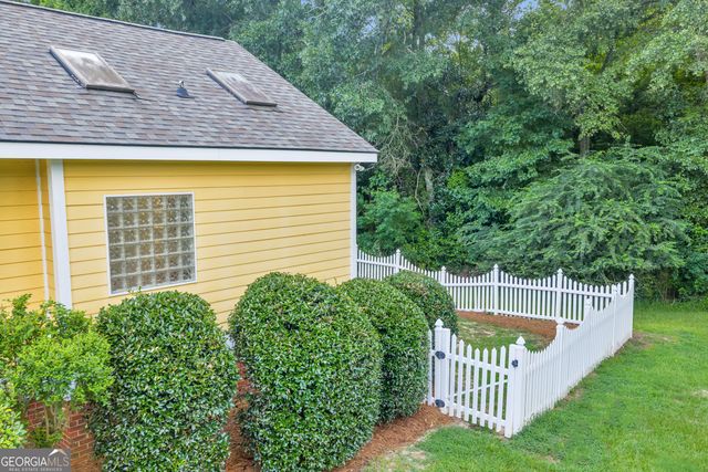 104 Westlake Circle, Americus, GA 31709