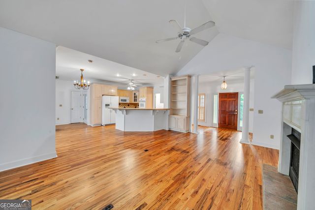 104 Westlake Circle, Americus, GA 31709