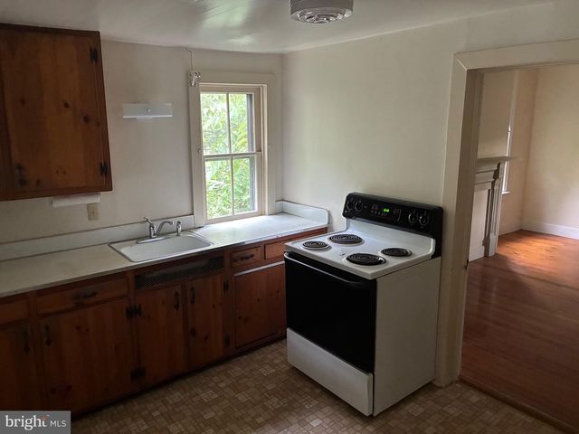 7 OLD PROSPECT AVE, Shepherdstown, WV 25443