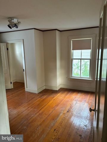 7 OLD PROSPECT AVE, Shepherdstown, WV 25443