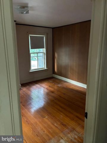 7 OLD PROSPECT AVE, Shepherdstown, WV 25443