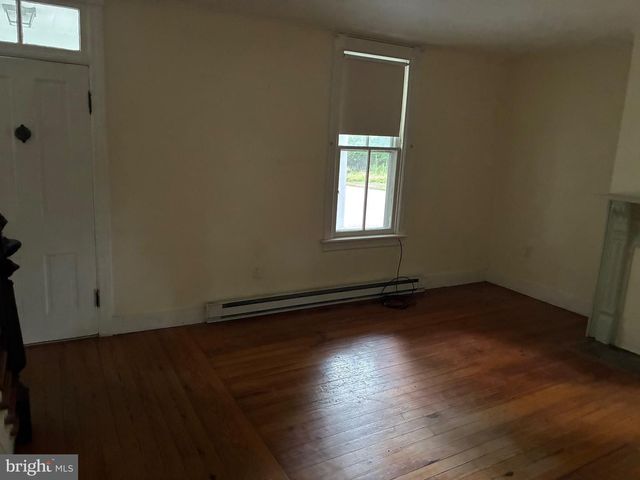 7 OLD PROSPECT AVE, Shepherdstown, WV 25443